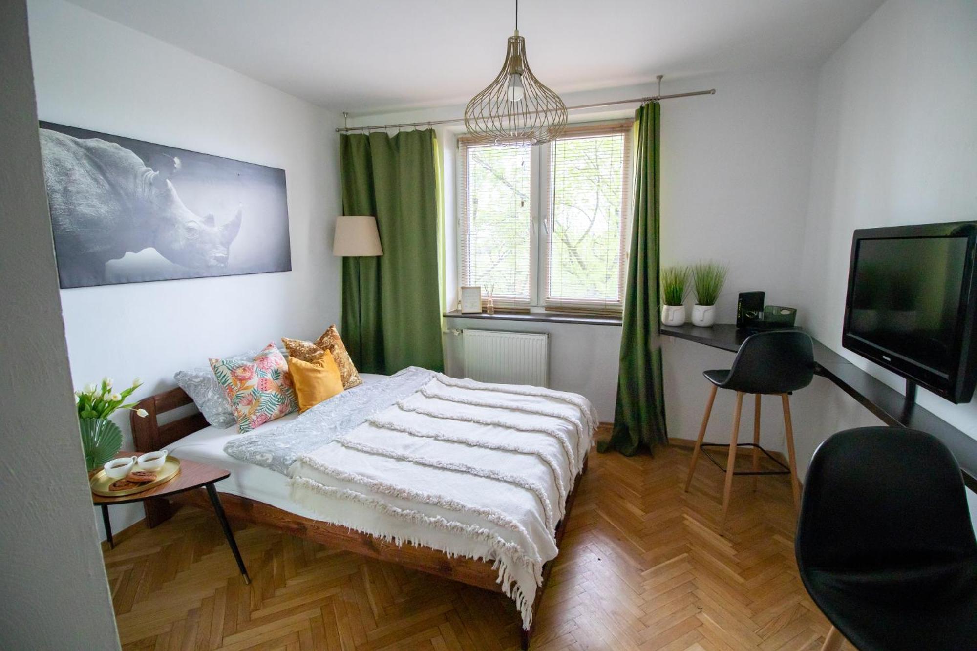 Piotrapartments - Big City Life Apartments In Central Warszawa Exterior photo