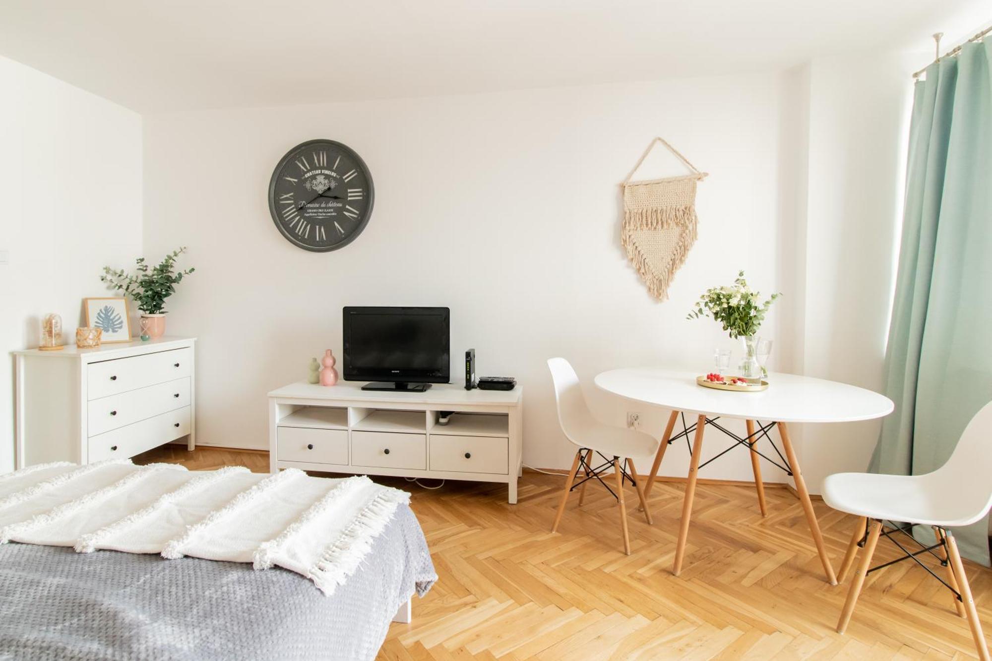 Piotrapartments - Big City Life Apartments In Central Warszawa Exterior photo