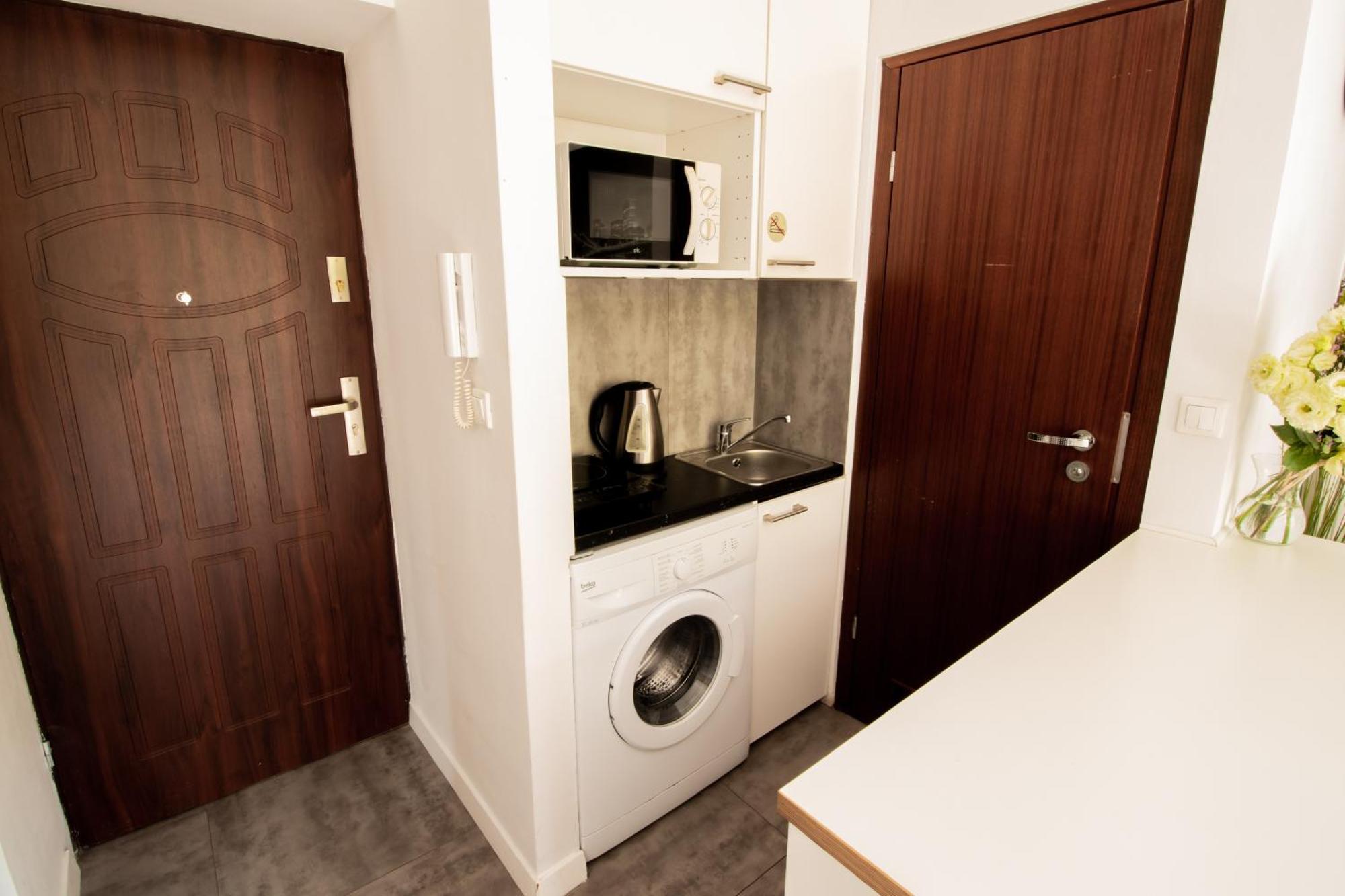 Piotrapartments - Big City Life Apartments In Central Warszawa Exterior photo